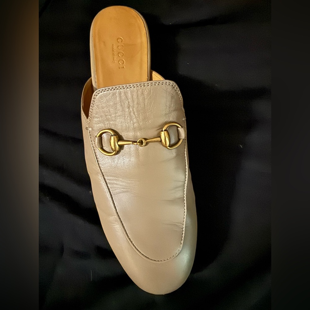 Gucci Taupe Leather Loafers with Gold Bit